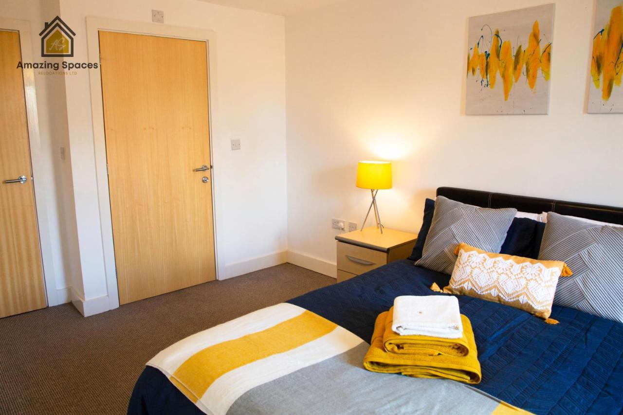 Executive 2 Bed Flat In Stockton Heath By Amazing Spaces Relocations Ltd Warrington Exterior photo